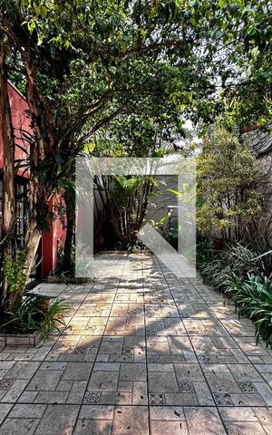 Casa à venda com 246m², 3 quartos e 3 vagas Casa à venda com 246m², 3 quartos e 3 vagasVaranda Sala