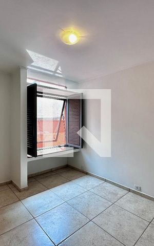 Casa à venda com 246m², 3 quartos e 3 vagas Casa à venda com 246m², 3 quartos e 3 vagasQuarto 2