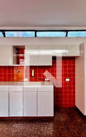 Casa à venda com 246m², 3 quartos e 3 vagas Casa à venda com 246m², 3 quartos e 3 vagasCozinha