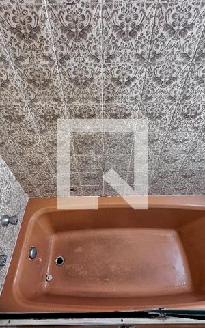 Casa à venda com 246m², 3 quartos e 3 vagas Casa à venda com 246m², 3 quartos e 3 vagasBanheiro Suíte