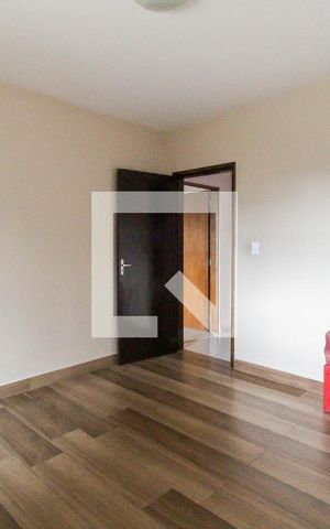 Casa à venda com 250m², 5 quartos e 3 vagasQuarto 2 casa 2