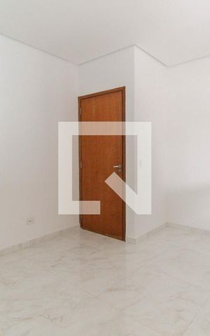 Casa à venda com 250m², 5 quartos e 3 vagasQuarto 2 casa 1