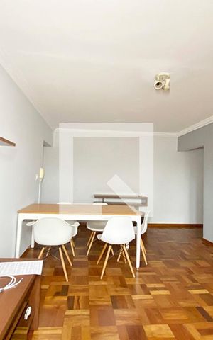 Apartamento para alugar com 60m², 2 quartos e sem vagaSala