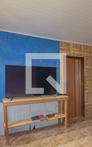 Casa à venda com 65m², 2 quartos e 3 vagas Casa à venda com 65m², 2 quartos e 3 vagasSala