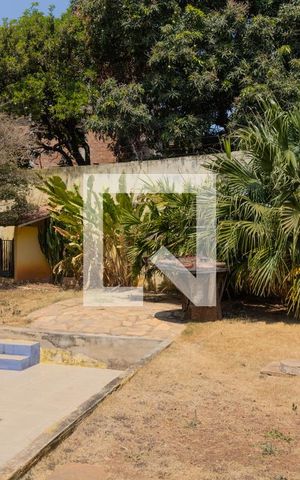 Casa à venda com 333m², 4 quartos e 3 vagas Casa à venda com 333m², 4 quartos e 3 vagasÁrea comum