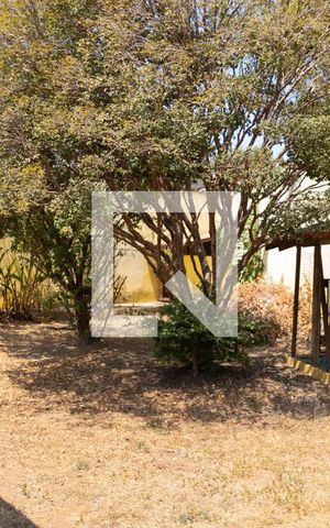Casa à venda com 333m², 4 quartos e 3 vagas Casa à venda com 333m², 4 quartos e 3 vagasÁrea comum