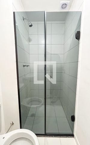 Apartamento para alugar com 38m², 2 quartos e 1 vaga Apartamento para alugar com 38m², 2 quartos e 1 vagaBanheiro