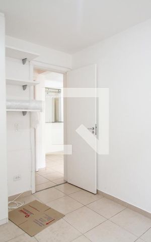 Apartamento para alugar com 44m², 2 quartos e 1 vagaQuarto