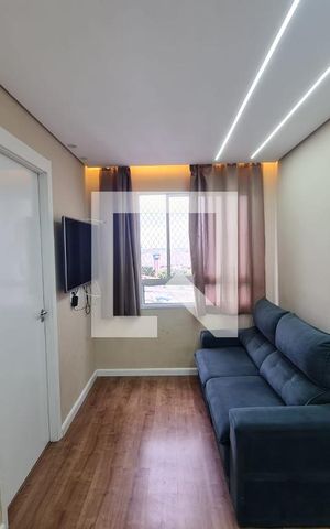 Apartamento para alugar com 36m², 2 quartos e sem vaga Apartamento para alugar com 36m², 2 quartos e sem vagaSala