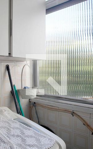 Apartamento à venda com 70m², 2 quartos e sem vagaCozinha + Área de Serviço