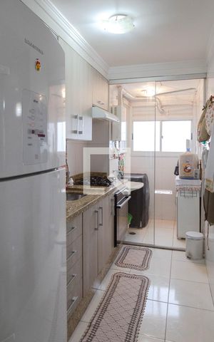 Apartamento à venda com 45m², 2 quartos e 1 vaga Apartamento à venda com 45m², 2 quartos e 1 vagaCozinha