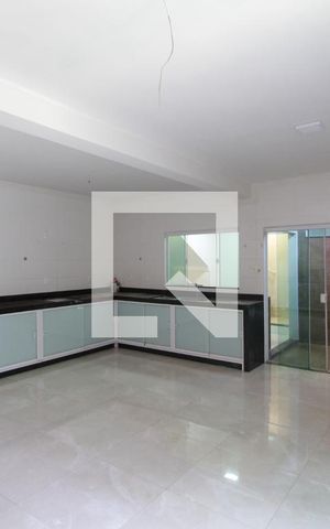 Casa para alugar com 360m², 3 quartos e 3 vagasCozinha