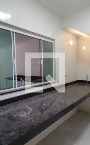Casa para alugar com 360m², 3 quartos e 3 vagasÁrea de Serviço
