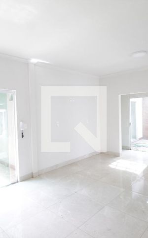 Casa para alugar com 360m², 3 quartos e 3 vagasSala