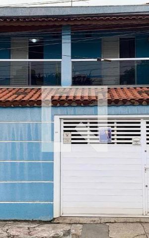 Casa à venda com 128m², 3 quartos e 2 vagasFachada