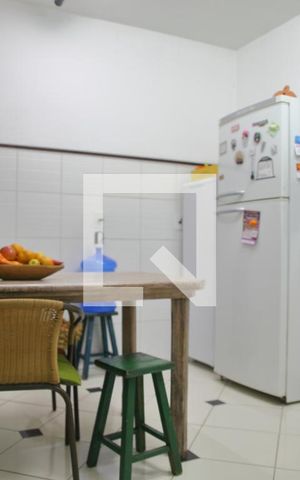 Casa à venda com 128m², 3 quartos e 2 vagasCozinha