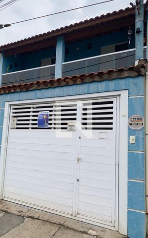Casa à venda com 128m², 3 quartos e 2 vagasFachada