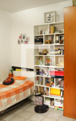 Casa à venda com 128m², 3 quartos e 2 vagasQuarto 3