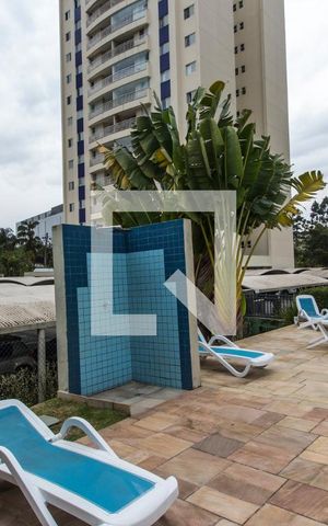 Apartamento à venda com 140m², 3 quartos e 2 vagasPiscina