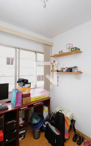 Apartamento à venda com 65m², 2 quartos e 1 vagaEscritório