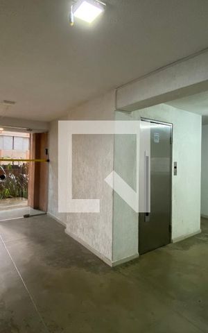 Apartamento à venda com 65m², 2 quartos e 1 vaga Apartamento à venda com 65m², 2 quartos e 1 vagaHall social