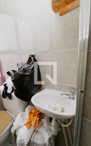 Apartamento à venda com 65m², 2 quartos e 1 vagaBanheiro Social