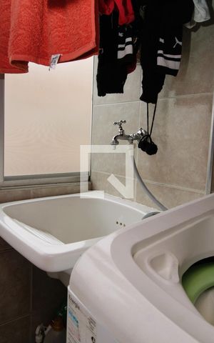 Apartamento à venda com 65m², 2 quartos e 1 vagaÁrea de Serviço