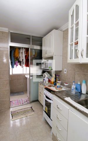 Apartamento à venda com 65m², 2 quartos e 1 vagaCozinha