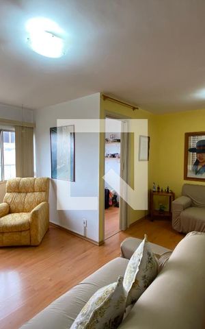 Apartamento à venda com 65m², 2 quartos e 1 vaga Apartamento à venda com 65m², 2 quartos e 1 vagaSala