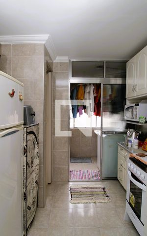 Apartamento à venda com 65m², 2 quartos e 1 vagaCozinha
