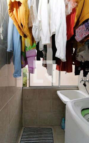 Apartamento à venda com 65m², 2 quartos e 1 vagaÁrea de Serviço