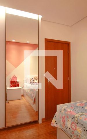 Apartamento à venda com 240m², 3 quartos e 3 vagasQuarto 2