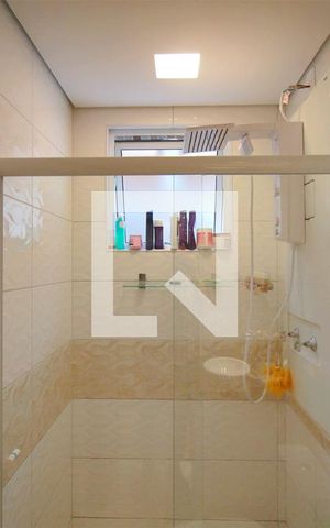 Apartamento à venda com 240m², 3 quartos e 3 vagasBanheiro da Suíte