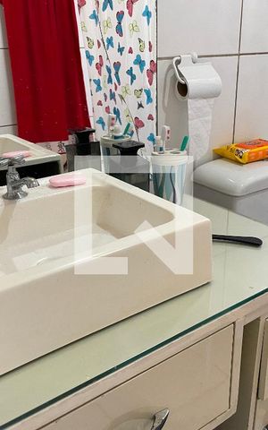 Apartamento à venda com 46m², 2 quartos e 1 vaga Apartamento à venda com 46m², 2 quartos e 1 vagaBanheiro 1