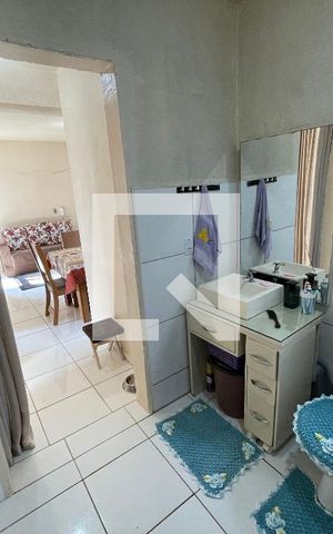 Apartamento à venda com 46m², 2 quartos e 1 vaga Apartamento à venda com 46m², 2 quartos e 1 vagaBanheiro 1