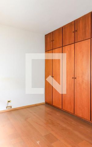 Casa à venda com 235m², 4 quartos e 3 vagasQuarto 2