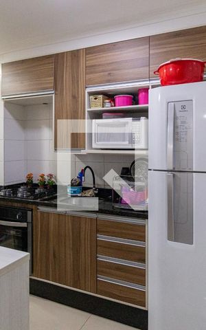 Apartamento à venda com 48m², 2 quartos e 1 vagaCozinha e área de serviço