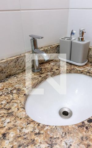 Apartamento à venda com 40m², 2 quartos e sem vagaBanheiro