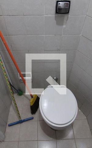 Apartamento à venda com 62m², 2 quartos e 1 vagaÁrea de Serviço - Banheiro