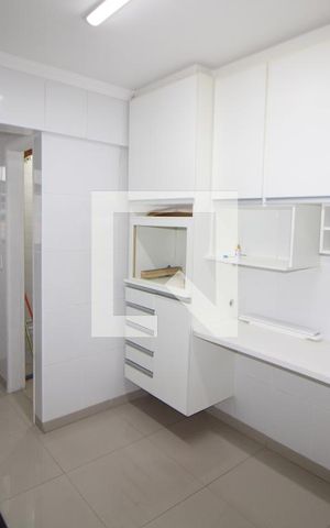 Apartamento à venda com 62m², 2 quartos e 1 vagaCozinha