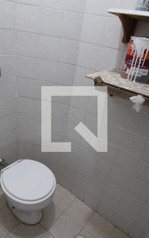 Apartamento à venda com 62m², 2 quartos e 1 vagaÁrea de Serviço - Banheiro
