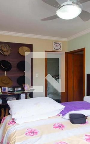 Casa à venda com 400m², 4 quartos e 4 vagasQuarto