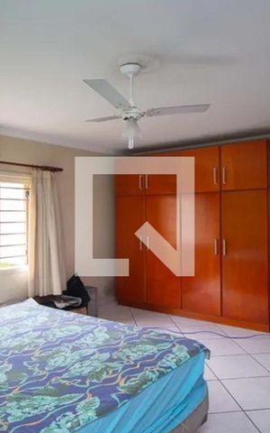 Casa à venda com 400m², 4 quartos e 4 vagasQuarto 5