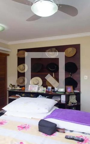 Casa à venda com 400m², 4 quartos e 4 vagasQuarto