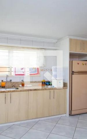 Casa à venda com 400m², 4 quartos e 4 vagasCozinha