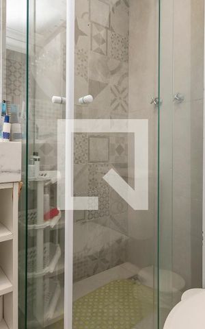 Apartamento à venda com 109m², 2 quartos e 2 vagas Apartamento à venda com 109m², 2 quartos e 2 vagasBanheiro da Suíte 1