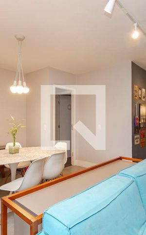 Apartamento à venda com 109m², 2 quartos e 2 vagas Apartamento à venda com 109m², 2 quartos e 2 vagasSala