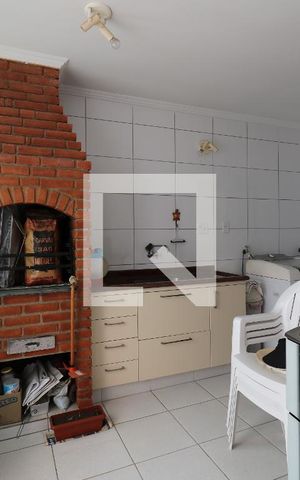 Casa à venda com 144m², 3 quartos e 1 vagaÁrea de Serviço
