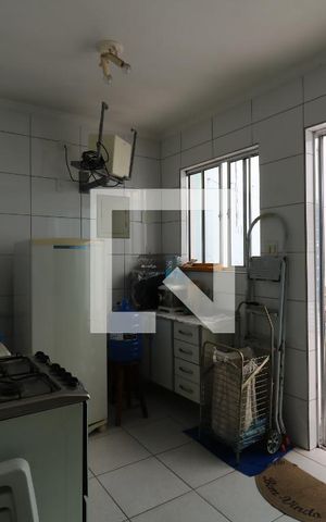 Casa à venda com 144m², 3 quartos e 1 vagaÁrea de Serviço