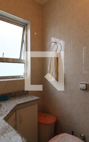 Casa à venda com 144m², 3 quartos e 1 vagaBanheiro